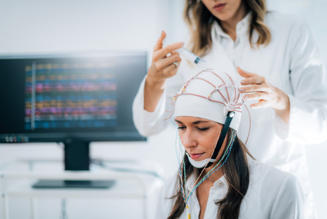 understanding-eeg-decoding-the-basics